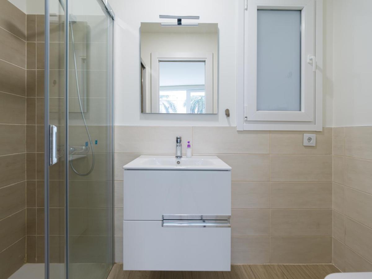 Homeforguest Modern Apartment In Las Canteras With Parking Las Palmas / Gran Canaria Exterior foto